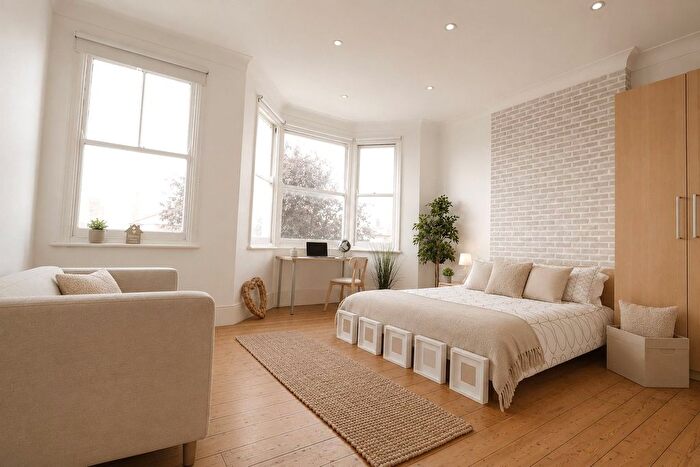 5 Bedroom Terraced House To Rent In Drakefell Road, New Cross, London, SE14