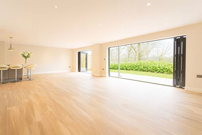 5 Bedroom Detached House For Sale In West View Road, Norley, Frodsham, WA6