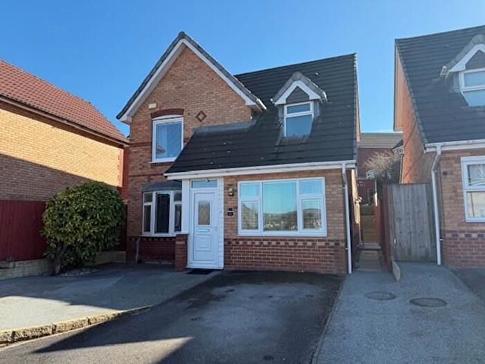 3 Bedroom Detached House For Sale In Cote Farm Lane, Thackley, Bradford, BD10