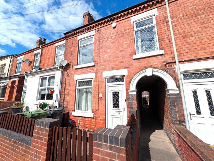 3 Bedroom Terraced House To Rent In Park Street, Heanor, DE75