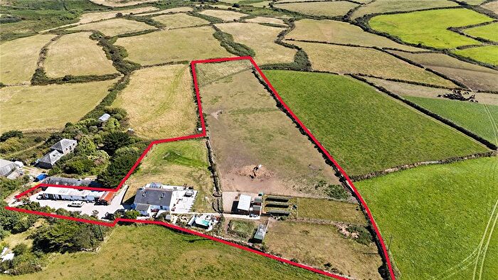 5 Bedroom Bungalow For Sale In Newbridge, Penzance, Cornwall, TR20