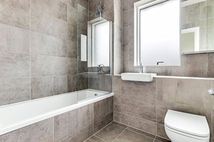 3 Bedroom Terraced House For Sale In Torus Way, Childs Hill, London, NW2