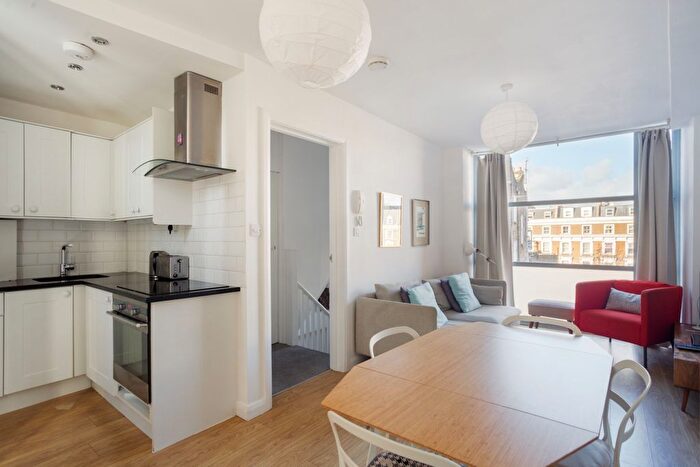 2 Bedroom Flat To Rent In Amberley Road, London, W9
