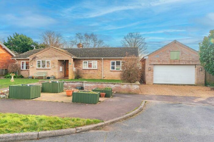 4 Bedroom Detached Bungalow For Sale In Hill View, North Pickenham, PE37