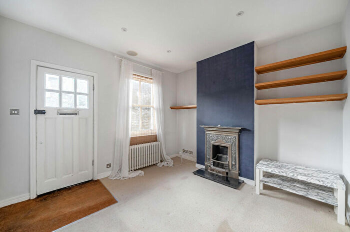 2 Bedroom Terraced House For Sale In Bearfield Road, Kingston Upon Thames, Surrey, KT2
