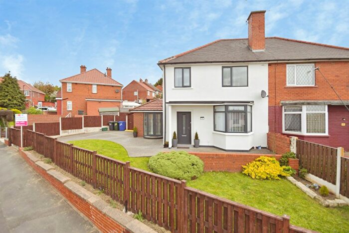 3 Bedroom Semi Detached House For Sale In Oak Road, Mexborough, S64