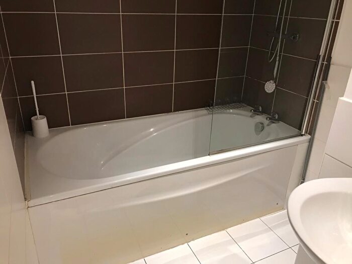 1 Bedroom Apartment To Rent In Great Northern Road, Derby, DE1