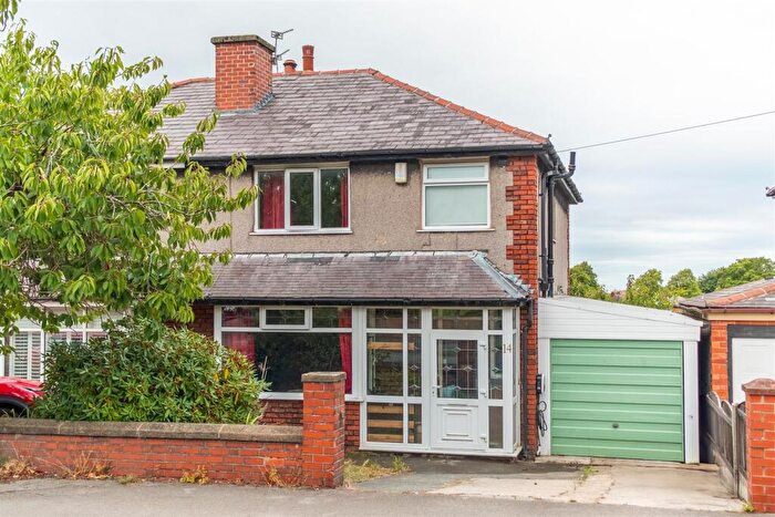 3 Bedroom Semi-Detached House For Sale In Letchworth Drive, Chorley, PR7