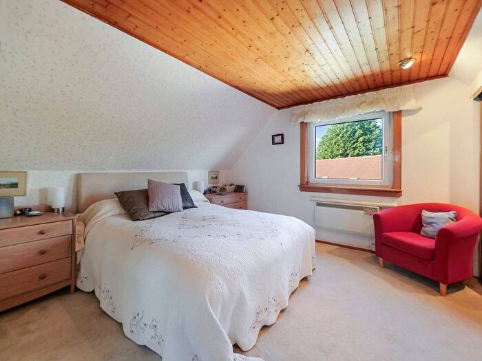 4 Bedroom Bungalow For Sale In Carrick Drive, Mount Vernon, Glasgow, G32