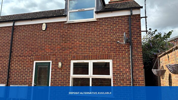 2 Bedroom Mews To Rent In Abbey Mews, Abbey Street, LE16