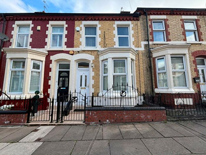 3 Bedroom Terraced House To Rent In Dovey Street, Liverpool, L8