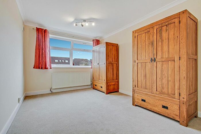 2 Bedroom Flat To Rent In Greville Court, South Vale, Harrow, Greater London, HA1