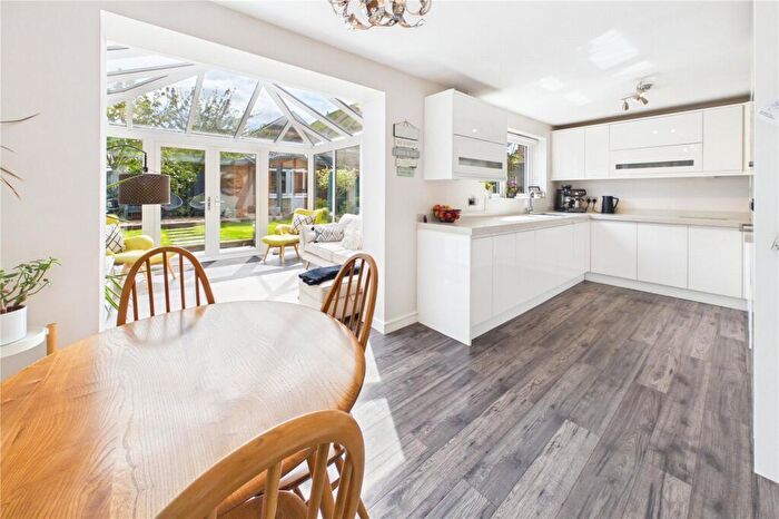 4 Bedroom Detached House For Sale In Staddlestones, Midsomer Norton, Radstock, Somerset, BA3