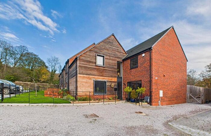 4 Bedroom House For Sale In The Gables, Chase Farm, Ambergate, Derbyshire, DE56