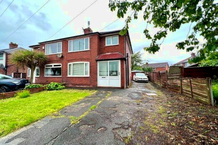 3 Bedroom Property To Rent In Windmill Lane, Manchester, M34