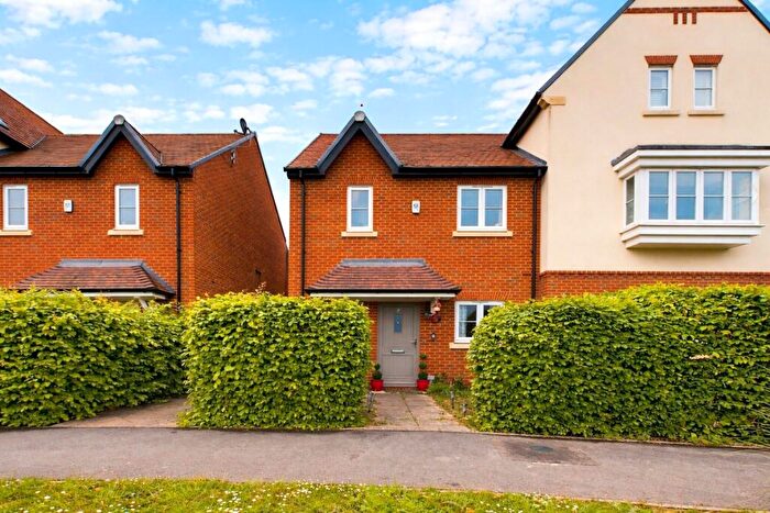 3 Bedroom Semi-Detached House To Rent In Heather Green, Warfield, Berkshire, RG42
