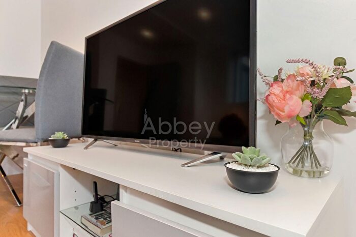 1 Bedroom Flat To Rent In Napier Road, Luton, LU1