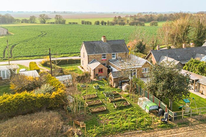 3 Bedroom Semi Detached House For Sale In Charming Victorian-Era Cottage In Terrington St. Clement, PE34