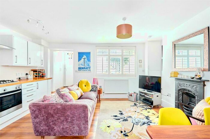 1 Bedroom Flat To Rent In Shepherdess Walk, Angel Wharf, N1