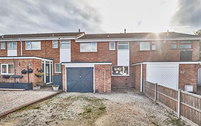 3 Bedroom Terraced House To Rent In Galloway Close, Barwell, Leicestershire, LE9
