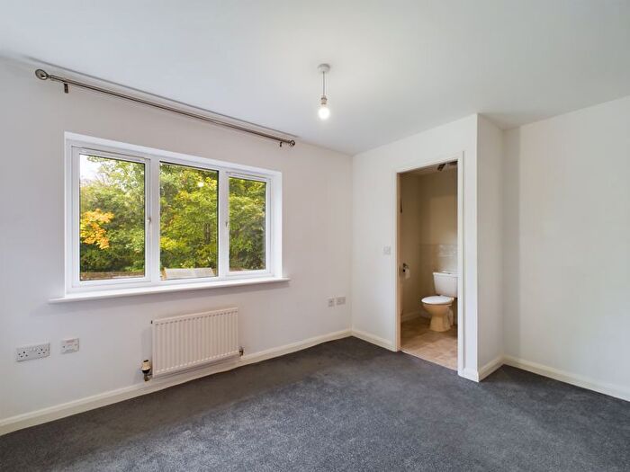 3 Bedroom Terraced House For Sale In Finchale Avenue, Priorslee, Telford, Shropshire., TF2