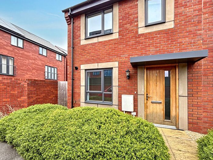 2 Bedroom Semi-Detached House To Rent In Via Traversus, Bristol, BS31