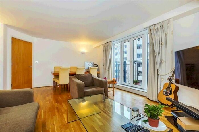 2 Bedroom Apartment To Rent In Banner St, Clerkenwell, EC1Y