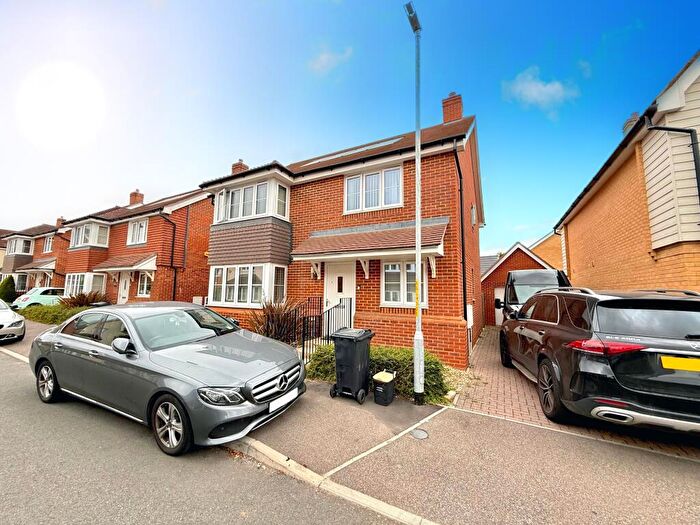 4 Bedroom House To Rent In St. Lawrence Drive, Maidstone, ME16