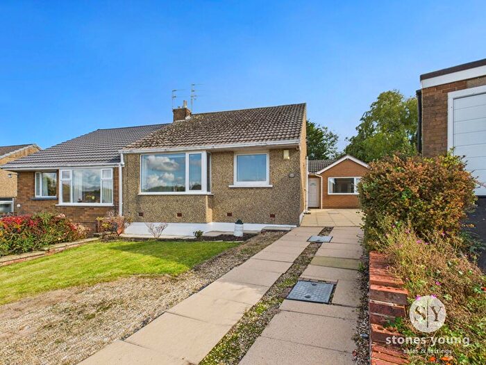 3 Bedroom Semi-Detached Bungalow For Sale In Kentmere Drive, Blackburn, BB2