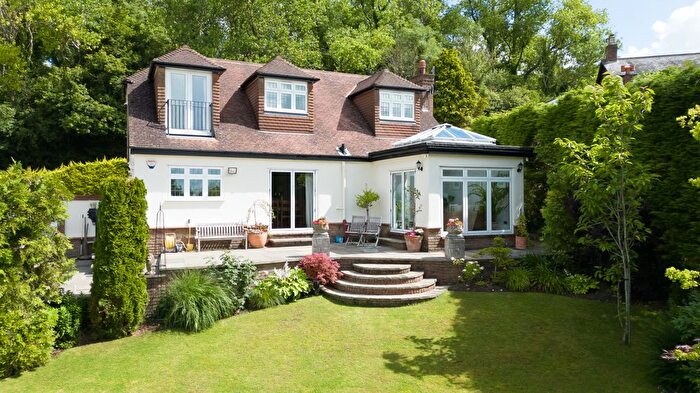 4 Bedroom Detached House For Sale In Saltbox Hill, Biggin Hill, Westerham, TN16