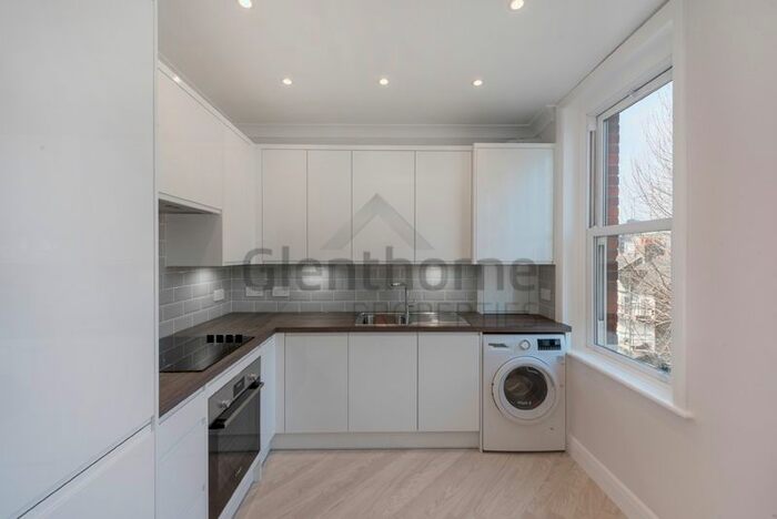 Studio To Rent In Parfrey Street, London, W6