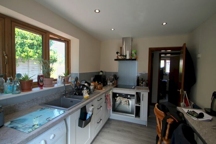 2 Bedroom Detached Bungalow To Rent In Penylan Lane, Oswestry, SY11