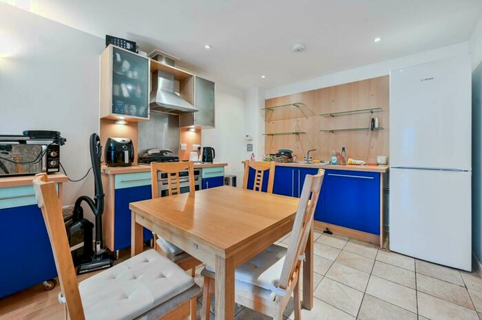 2 Bedroom Flat To Rent In Building, Hopton Road, London, , Woolwich, London, SE18