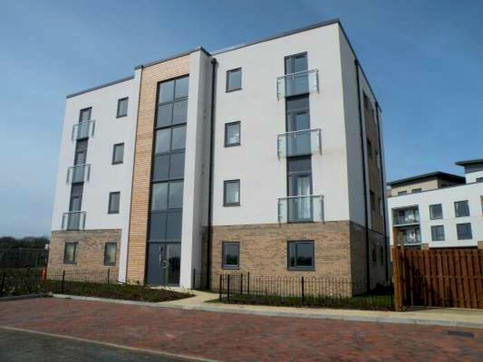 2 Bedroom Flat To Rent In Hartley Avenue, Fengate, Peterborough, PE1