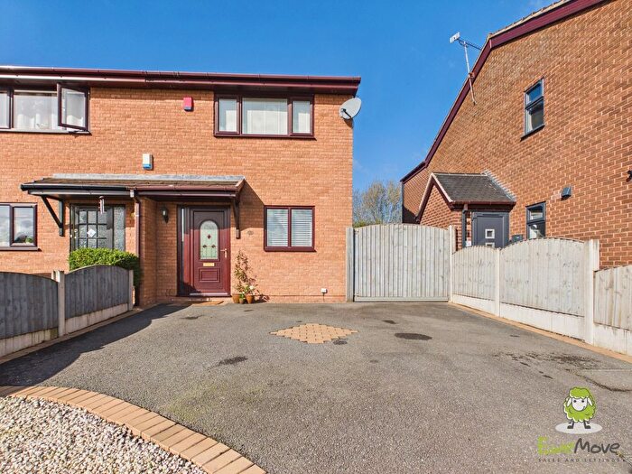 2 Bedroom Semi-Detached House For Sale In Rochester Crescent, Crewe, CW1