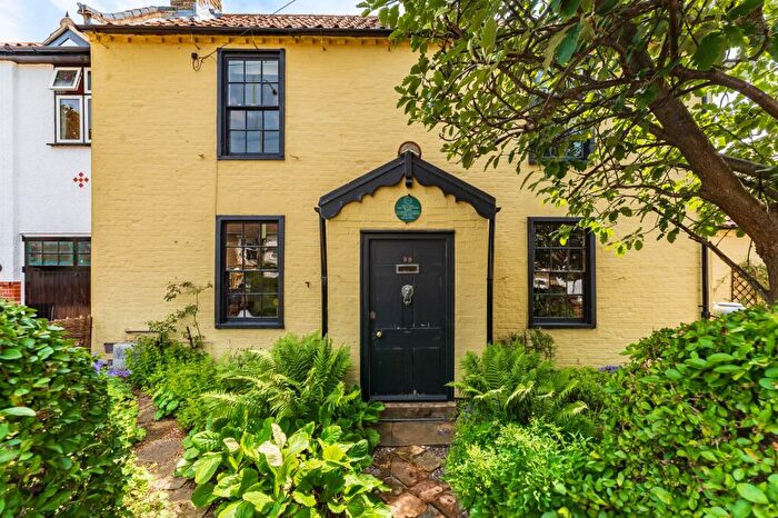 4 Bedroom Detached House For Sale In Pakefield Street, Pakefield, NR33