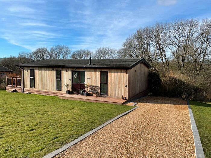 2 Bedroom Mobile/park Home For Sale In Billingsley, Bridgnorth, WV16