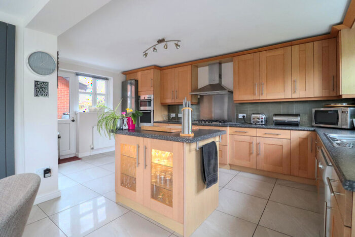 4 Bedroom Detached House For Sale In All Saints Drive, North Wootton, King's Lynn, PE30