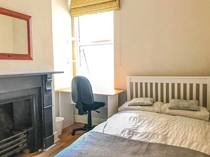 5 Bedroom Private Hall To Rent In Tewkesbury Street, Cathays, CF24