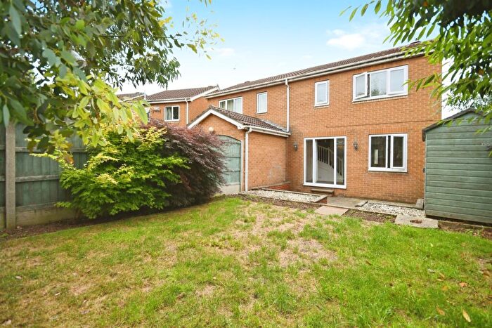 2 Bedroom Semi-Detached House For Sale In Cedar Road, Balby, Doncaster, DN4