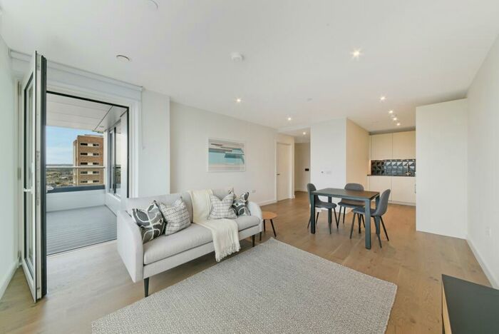 1 Bedroom Apartment To Rent In Hurlock Heights, Elephant Park, Elephant & Castle, SE17