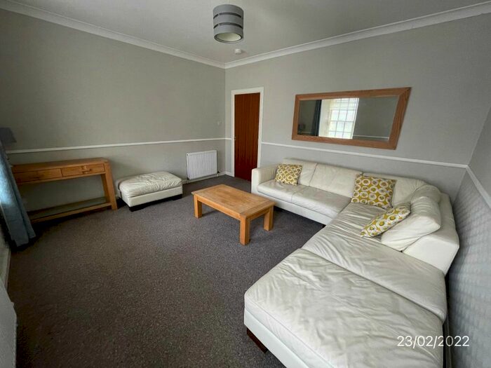 2 Bedroom Flat To Rent In Marischal Street, Second Floor, Aberdeen, AB11