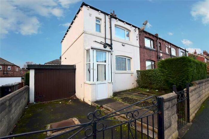 3 Bedroom Semi-Detached House To Rent In Cross Flatts Grove, Leeds, LS11