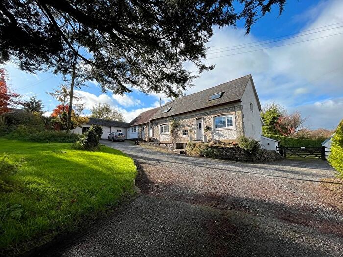 4 Bedroom Farm For Sale In Capel Seion Road, Pontyberem, Llanelli, SA15