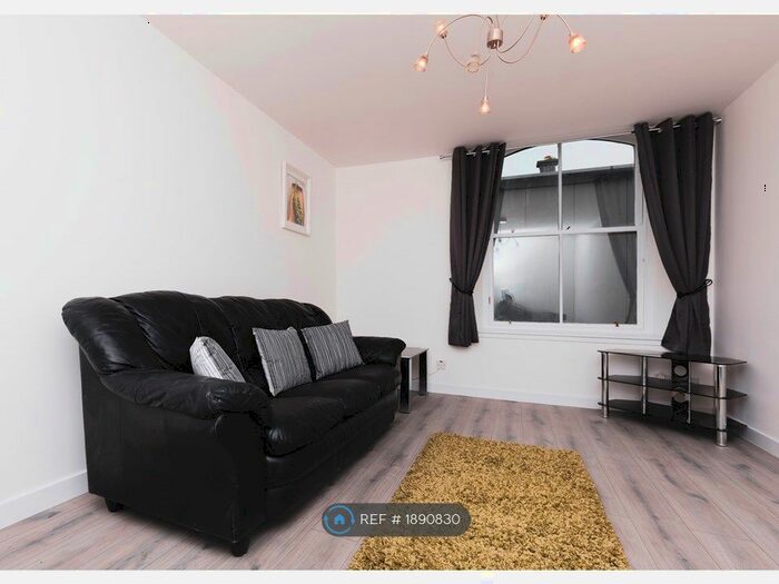 1 Bedroom Flat To Rent In Trinity Quay, Aberdeen, AB11