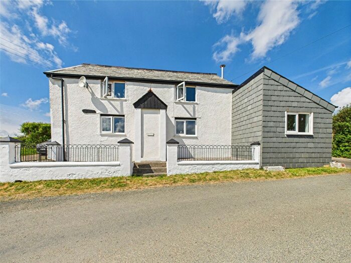 2 Bedroom Detached House For Sale In Holsworthy, Devon, EX22