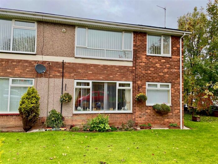 1 Bedroom Flat To Rent In Briardene Drive, Wardley, Gateshead, NE10