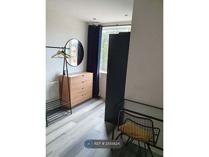 1 Bedroom Flat To Rent In The Interchange, Birmingham, B26