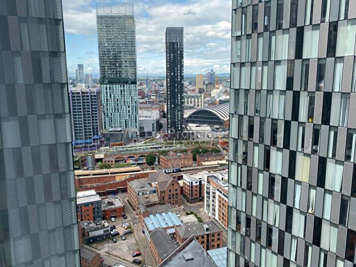 2 Bedroom Apartment To Rent In South Tower, Deansgate Square, M15
