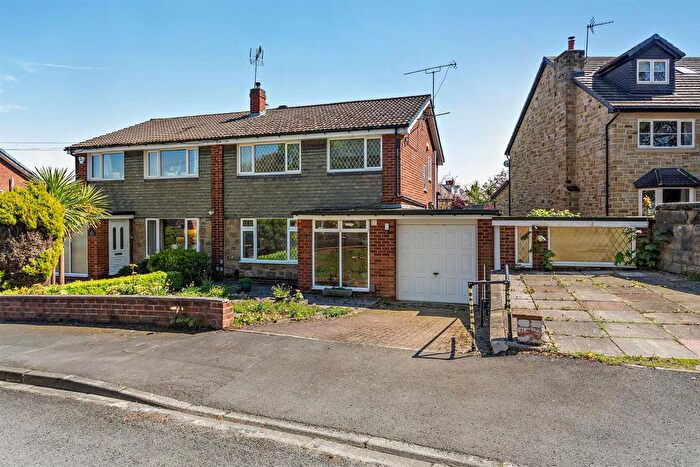 3 Bedroom Semi Detached House For Sale In Woodland Rise, Wakefield, WF2